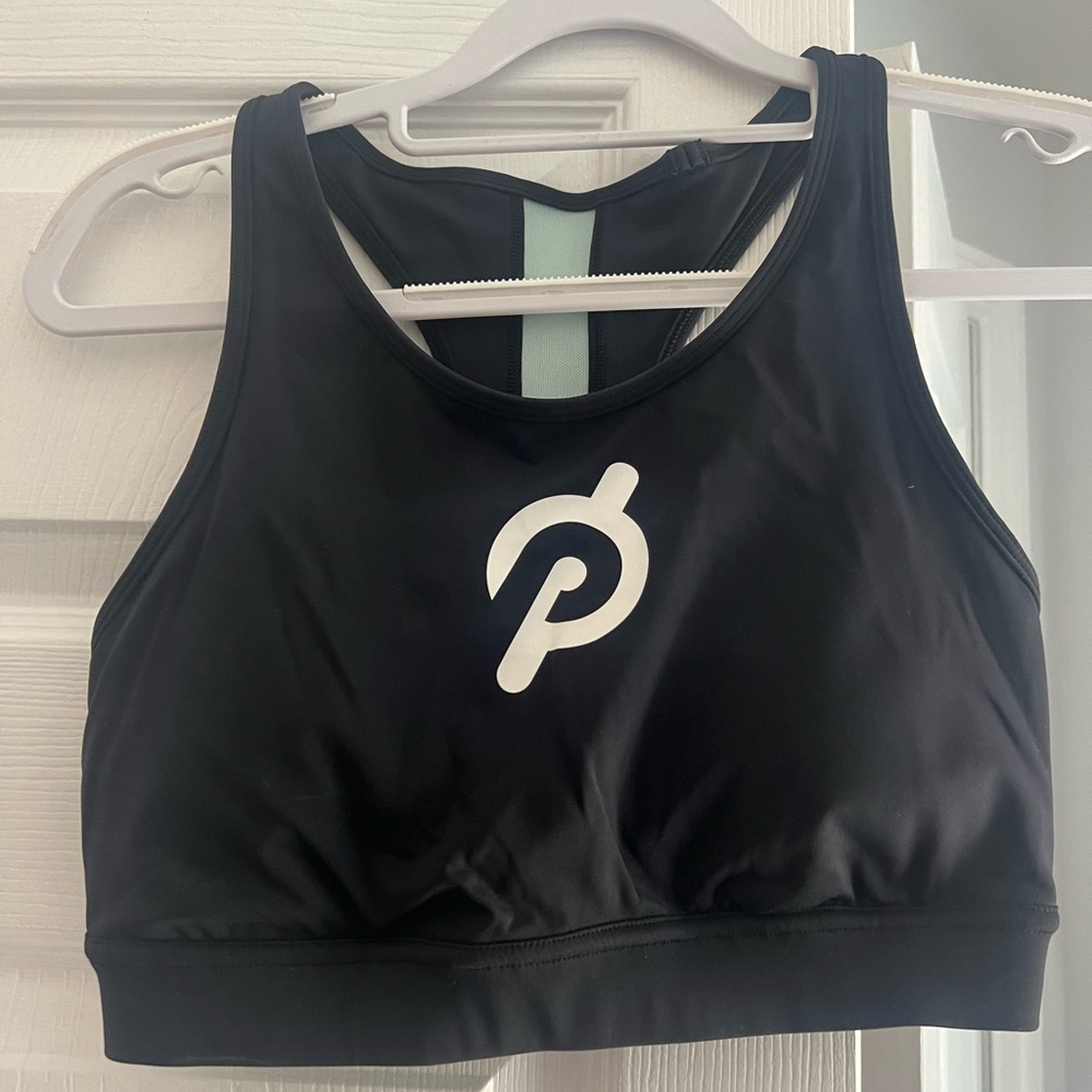 Pelaton Essential Racerback bra